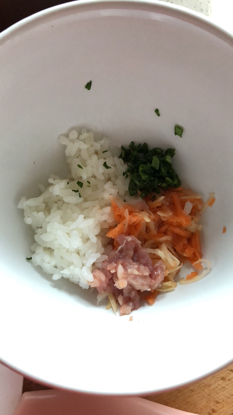 鸡肉蔬菜米饼的做法 步骤1
