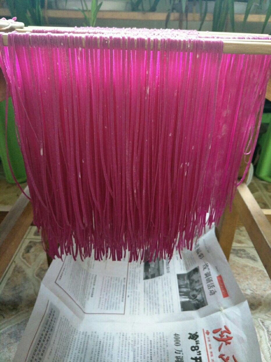 七个月宝宝辅食，果蔬挂面，五彩挂面，果蔬面条