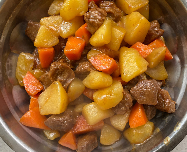 土豆烩胡萝卜