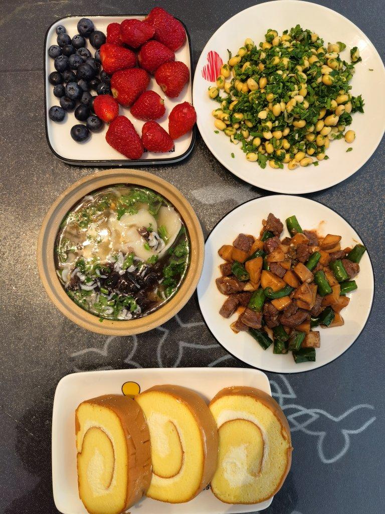 黑椒杏鲍菇牛肉粒