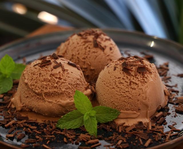 巧克力冰淇淋 Schokoladeneis的做法