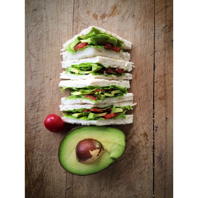 牛油果三明治