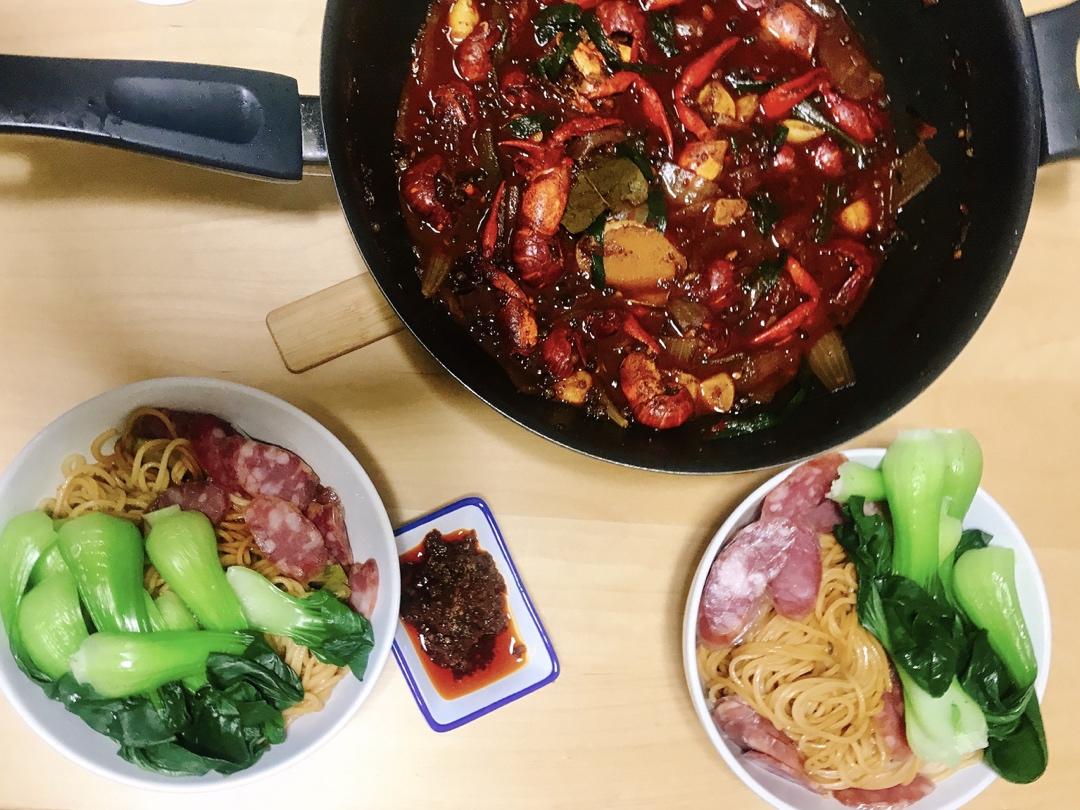 极香的葱油面
