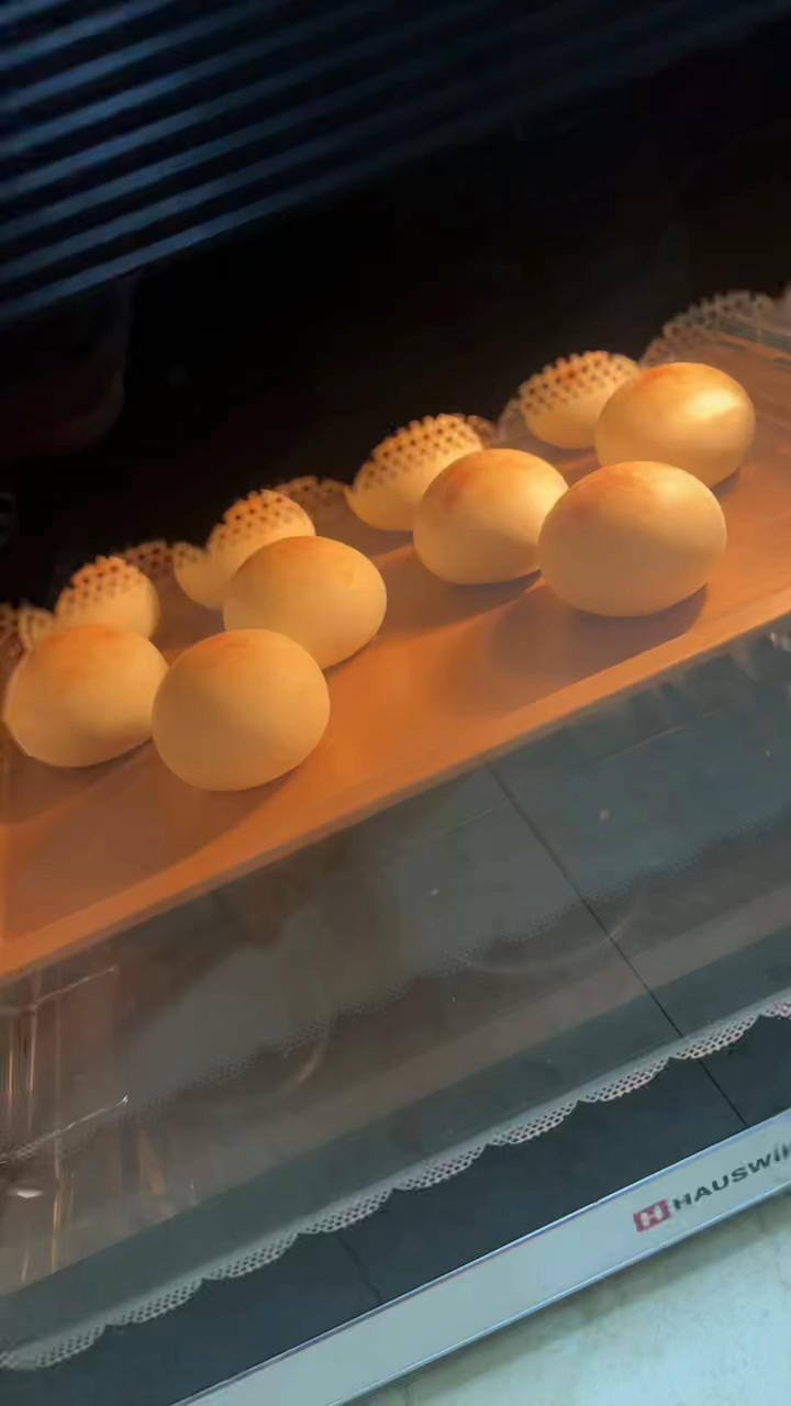 一口爆浆｜夏日必做冰面包｜蓝莓/树莓/芒果三个口味