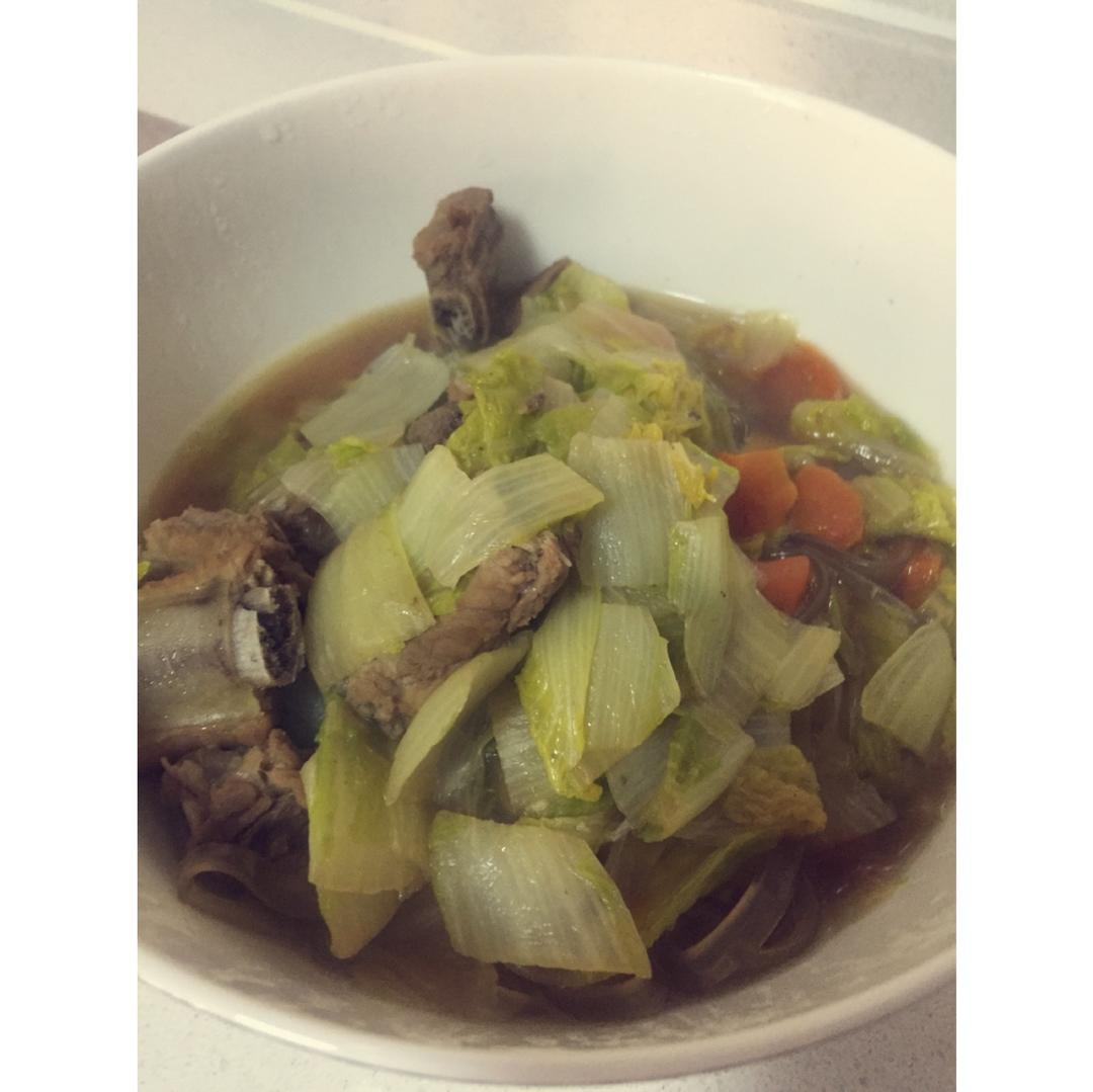 猪肉白菜炖粉条