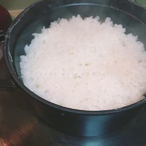 铸铁锅煮饭（及关于沾底）的做法 步骤7