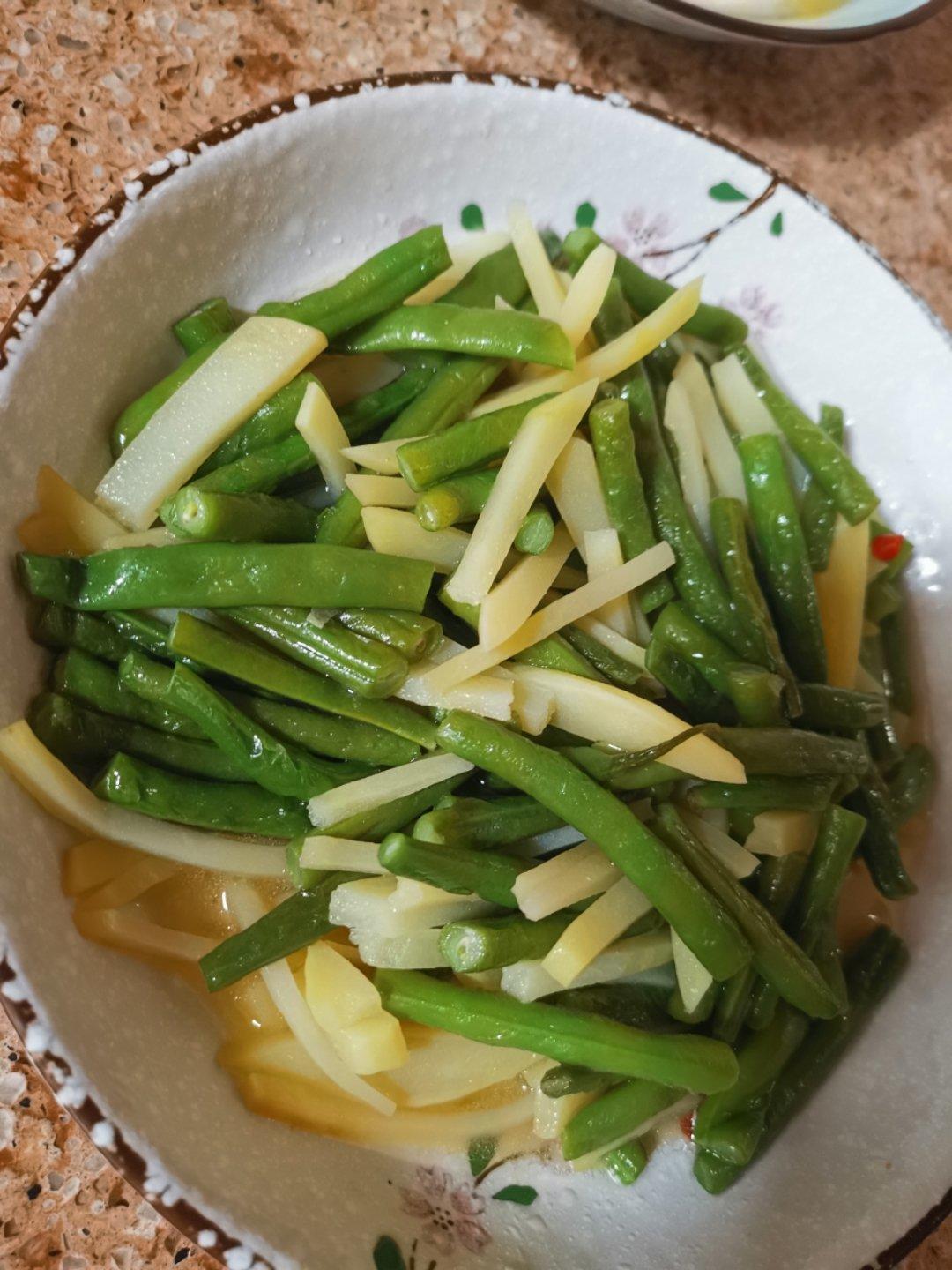 土豆炖豆角