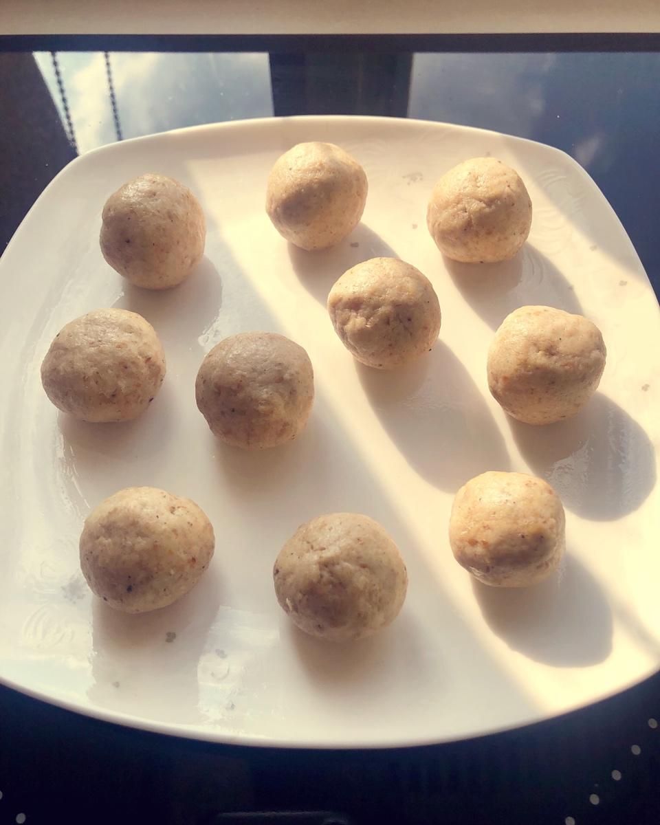 【生酮低碳】糯叽叽系列之汤圆，附芝麻馅