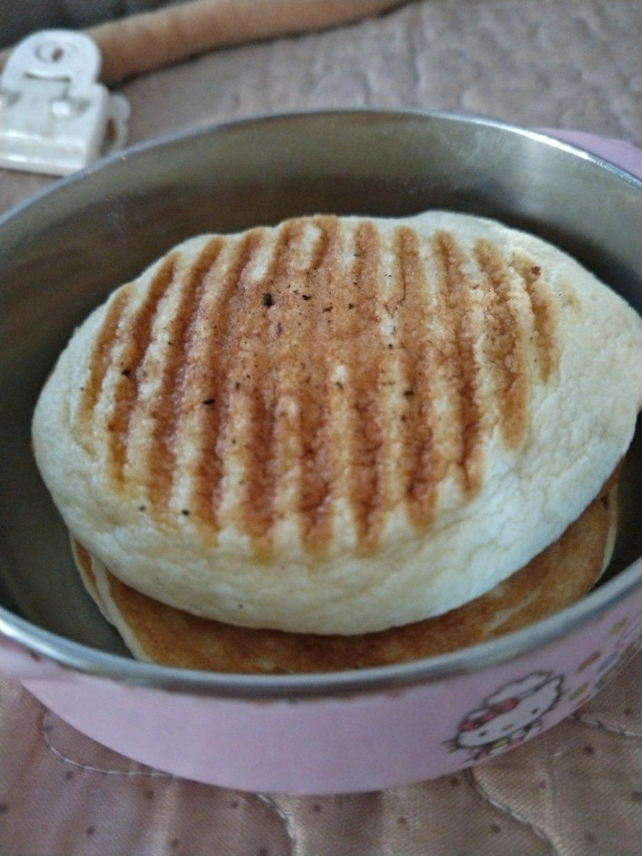 蜂蜜水果松饼+粉红松饼pancake