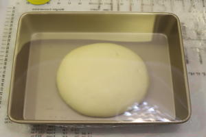 日本面包排名第一：生吐司的做法 步骤5