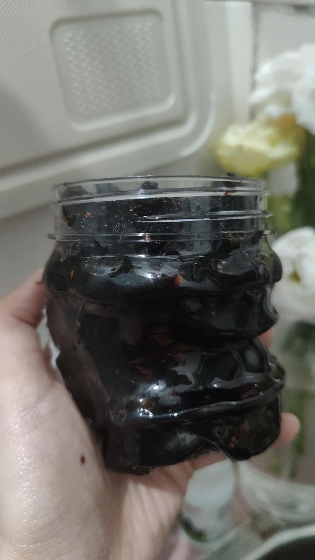 桑葚玫瑰果肉酱(泡酒的果肉)