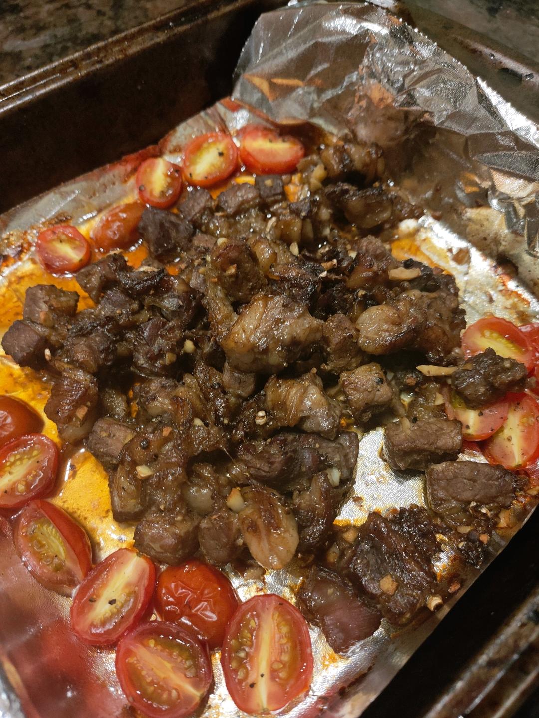 黑胡椒烤牛腩块