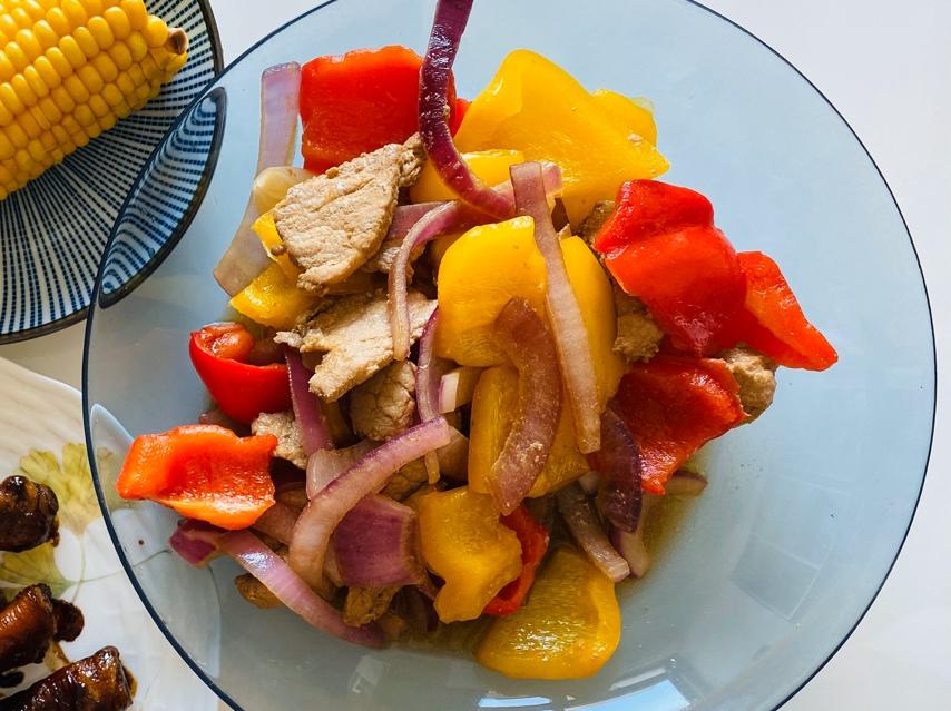 懒人版彩椒炒肉