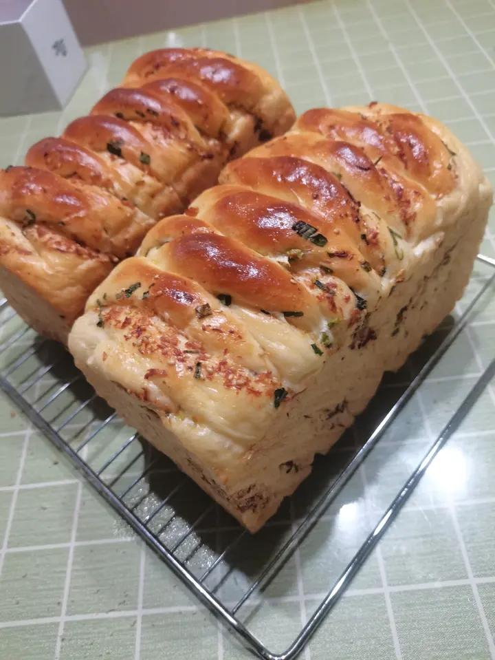 肉松香葱吐司（四种整形手法）