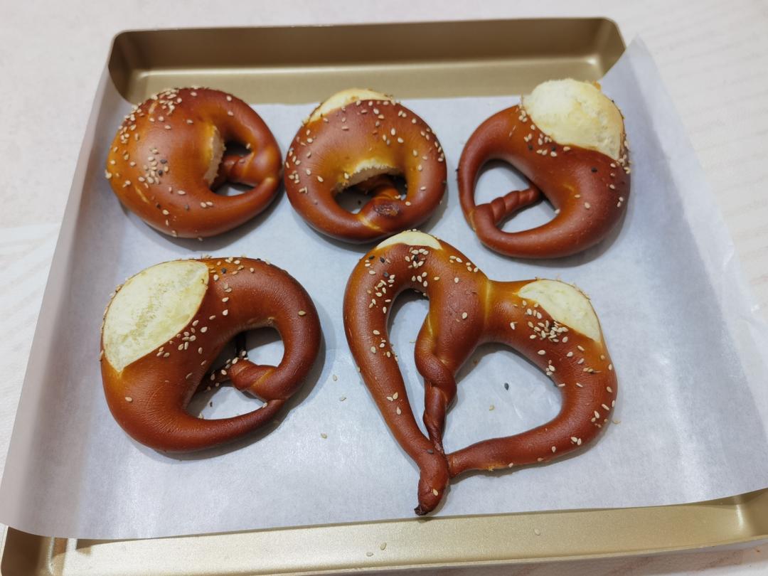 德国碱水面包/普雷节/中国结/绣球/红豆碱水棒/五股辫/六股辫/碱水球