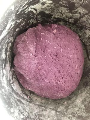 简单紫薯饼的做法 步骤3