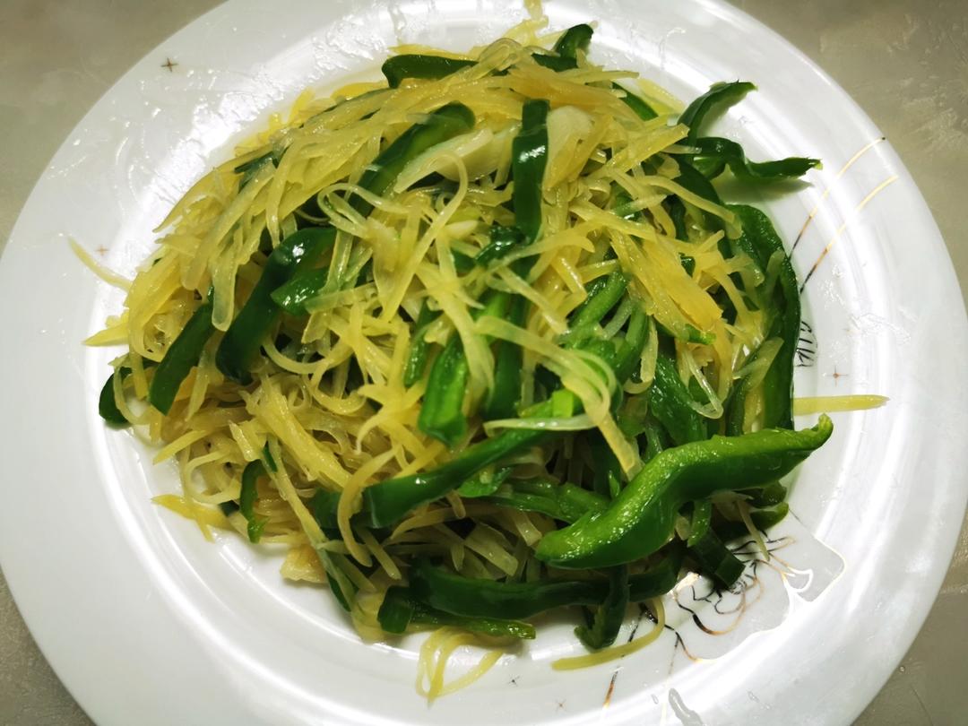 青椒炒土豆丝