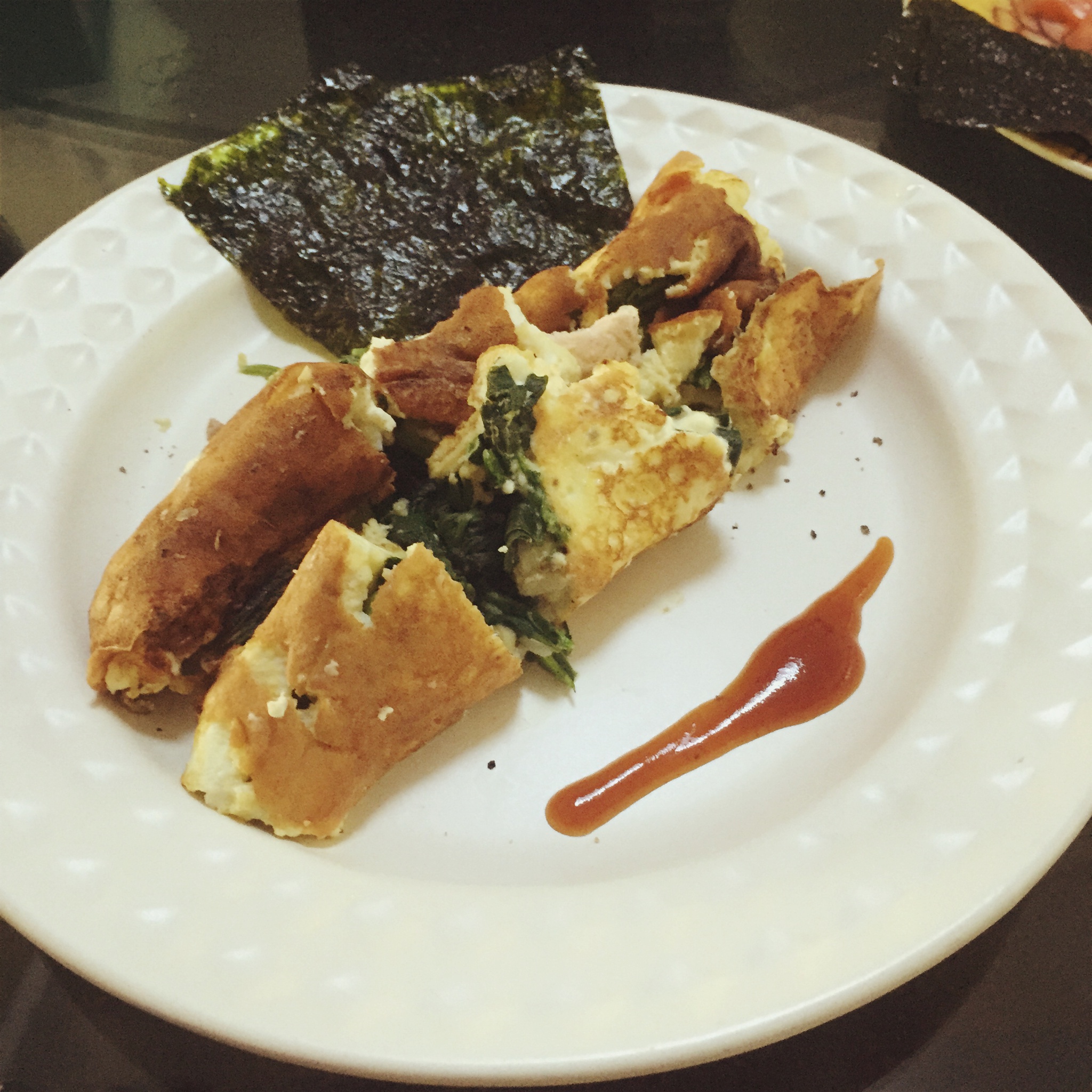 菠菜和羊奶酪蛋饼