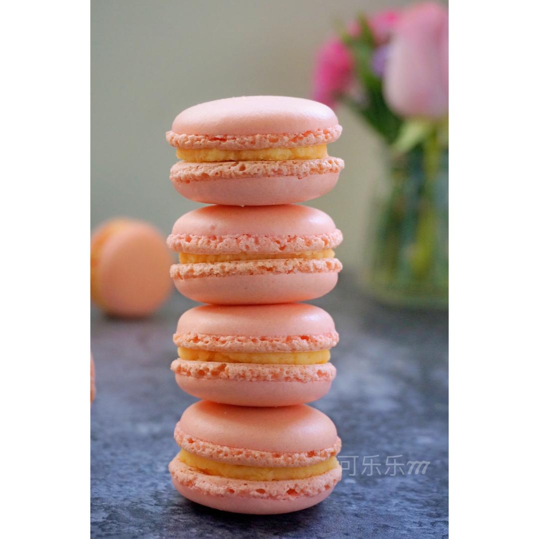 可乐乐777做的马卡龙夹馅之柠檬英式奶油霜