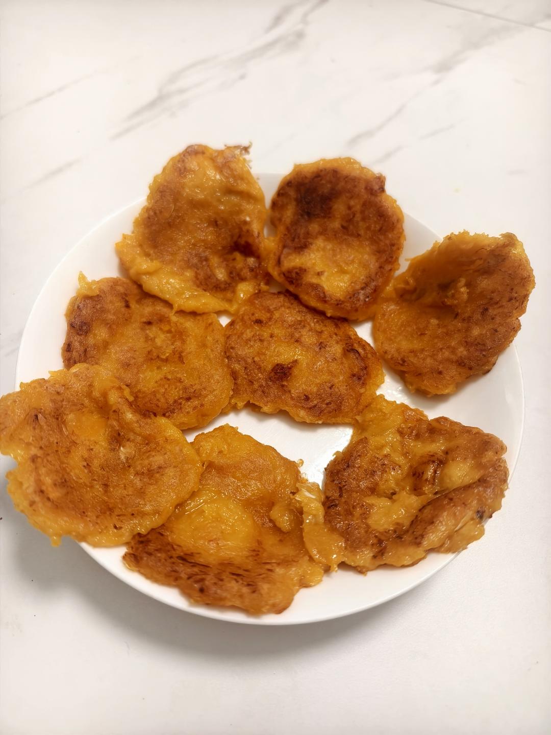 平底锅就能做，香甜软糯的南瓜饼，一次成功
