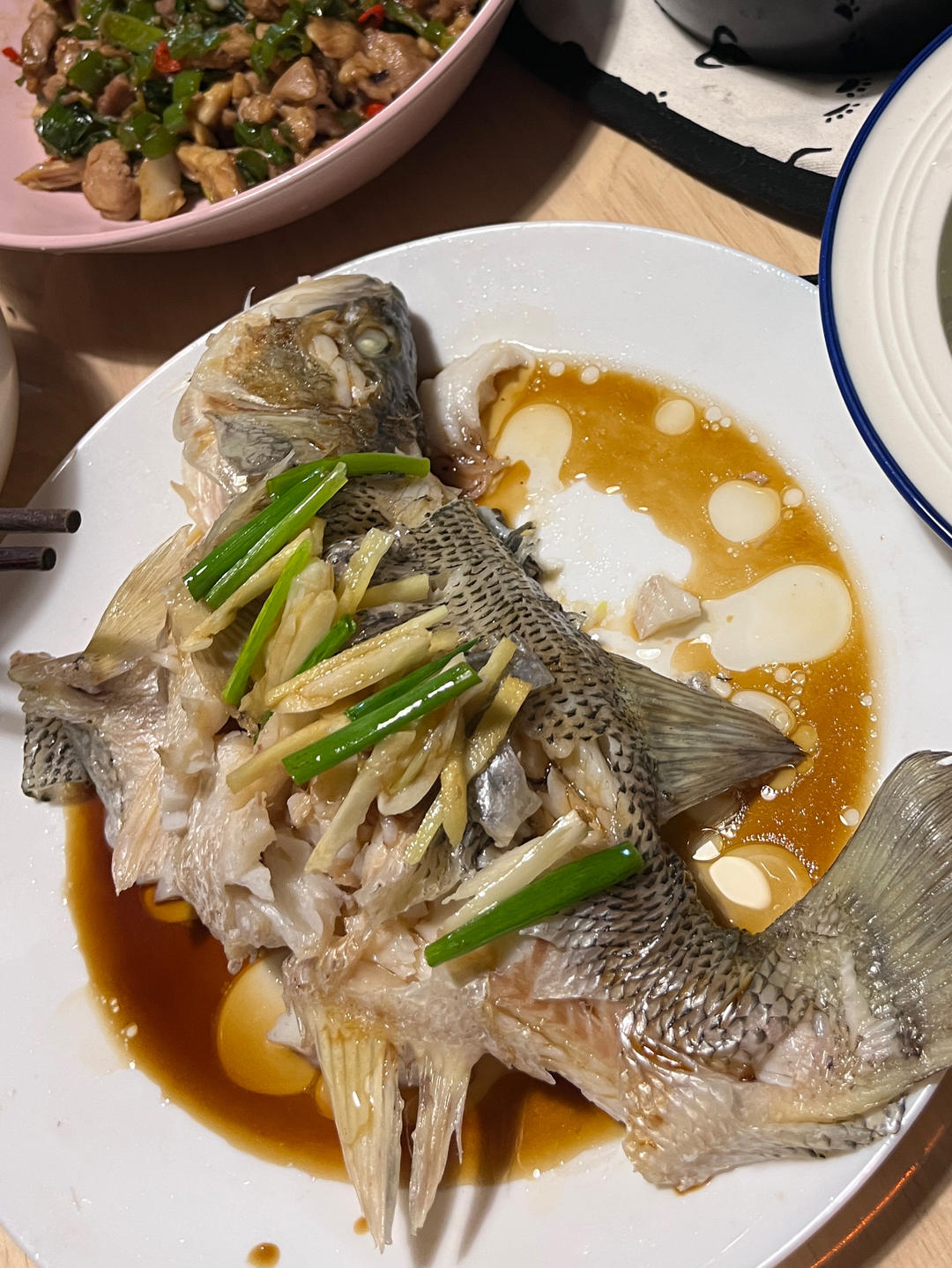 清蒸鲈鱼