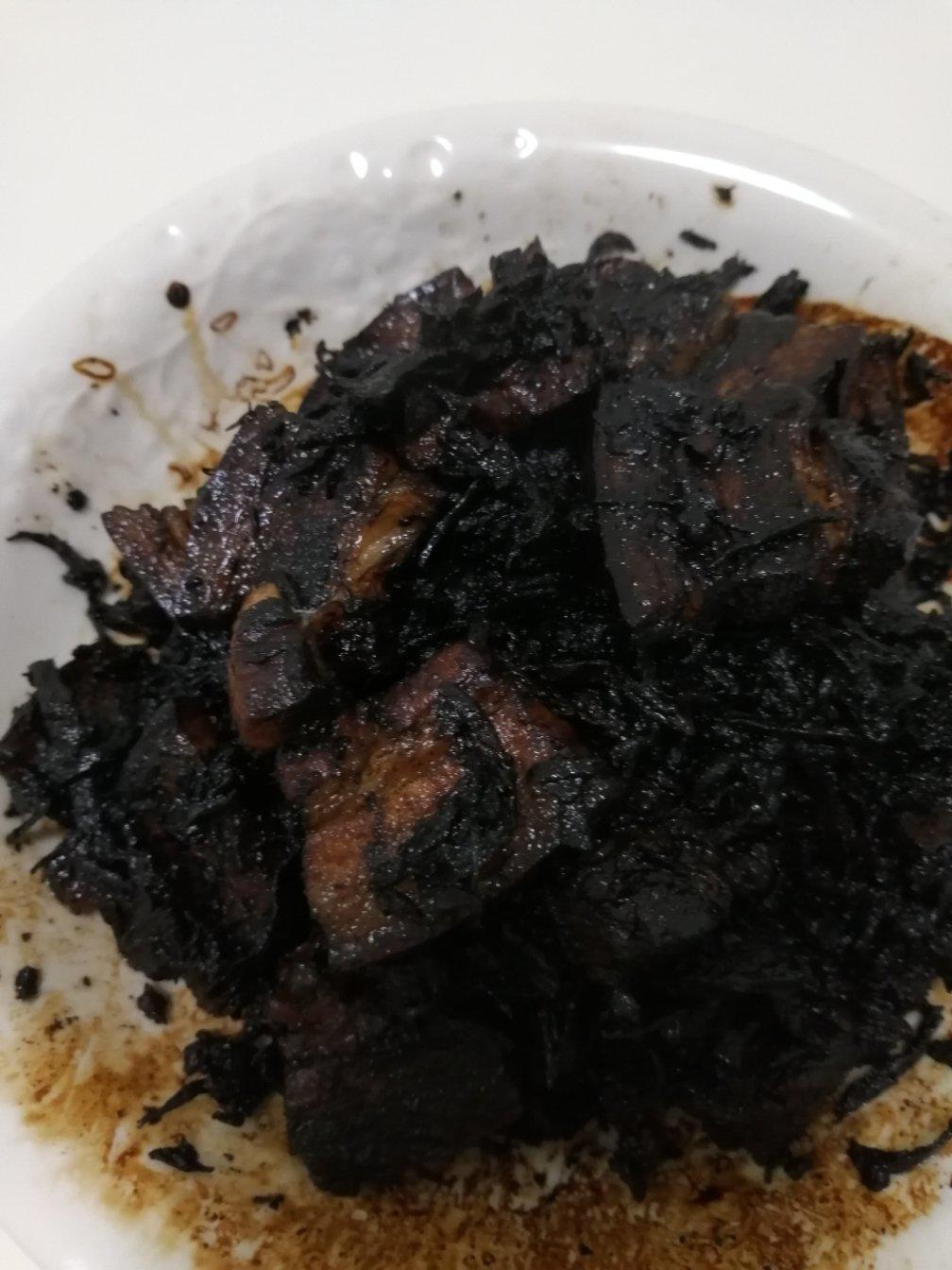 下饭神器梅干菜烧肉