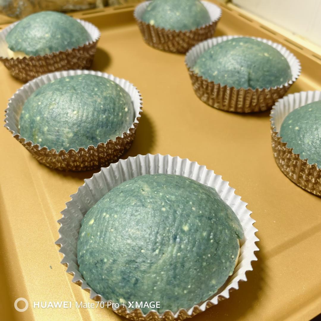 酥到掉渣的奶酥菠萝包