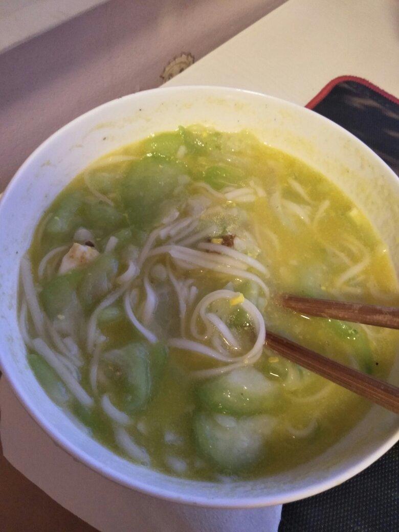 丝瓜蛋汤