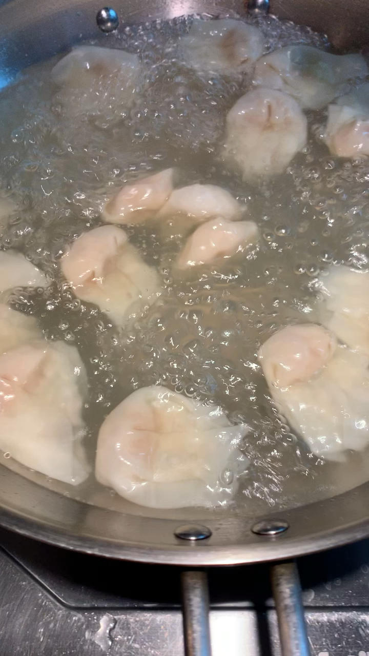 独门小馄饨（四粉两油一汤调馅大法）