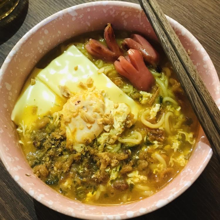 满足食欲的深夜秘密 森系浓香泡面