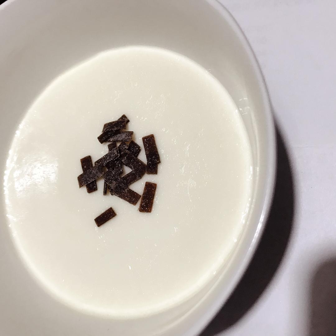 广东特色甜品—双皮奶