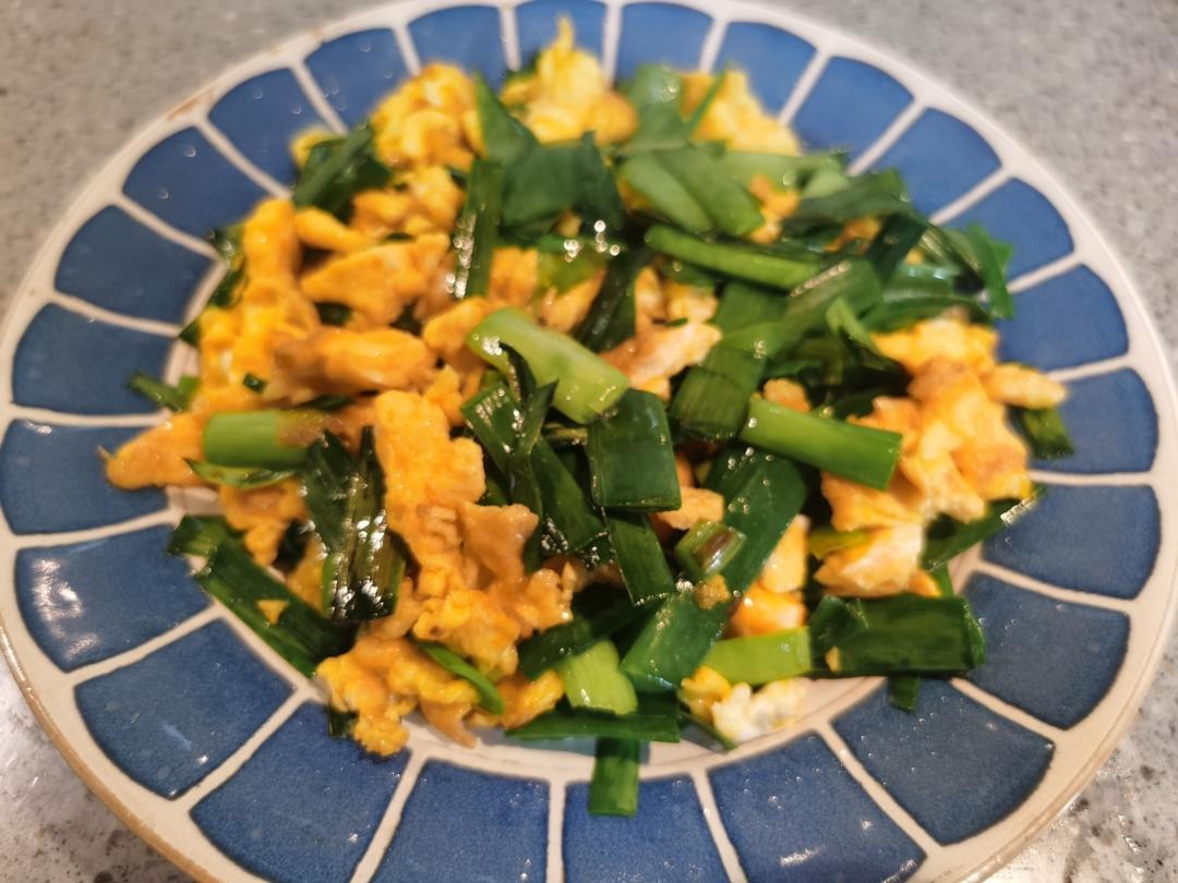 野蒜炒鸡蛋的做法