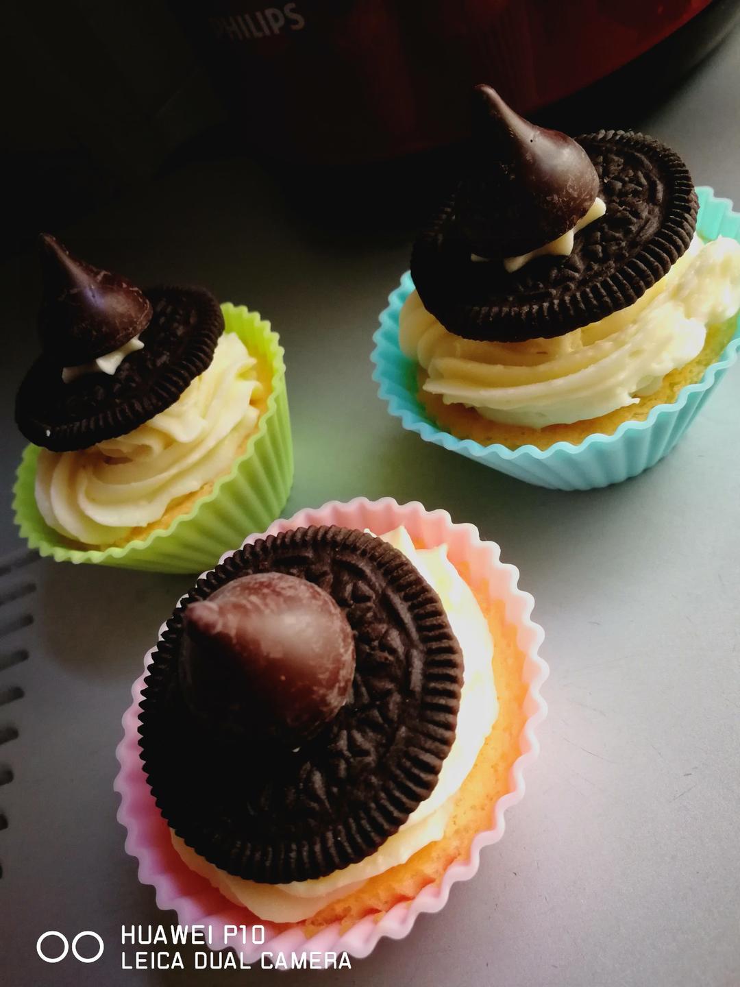 南瓜版万圣节女巫帽蛋糕