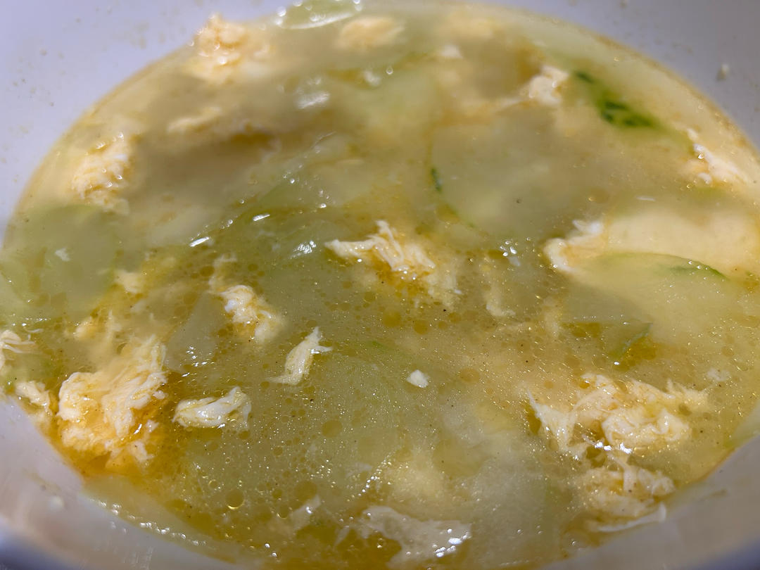 超鲜嫩好喝五分钟搞定黄瓜鸡蛋汤