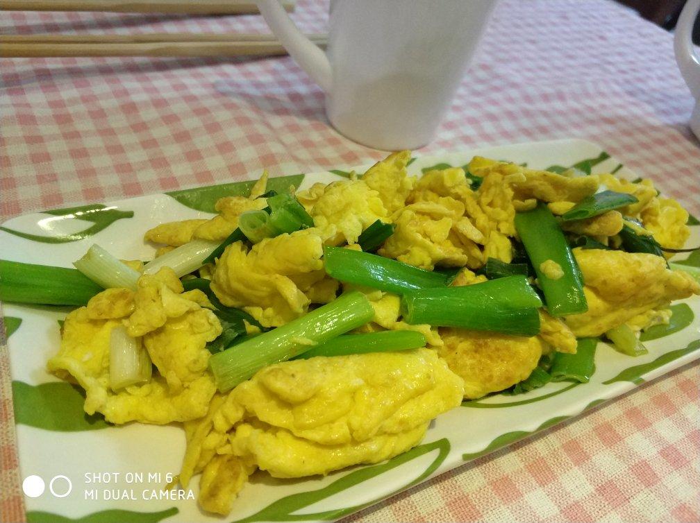 小葱炒鸡蛋