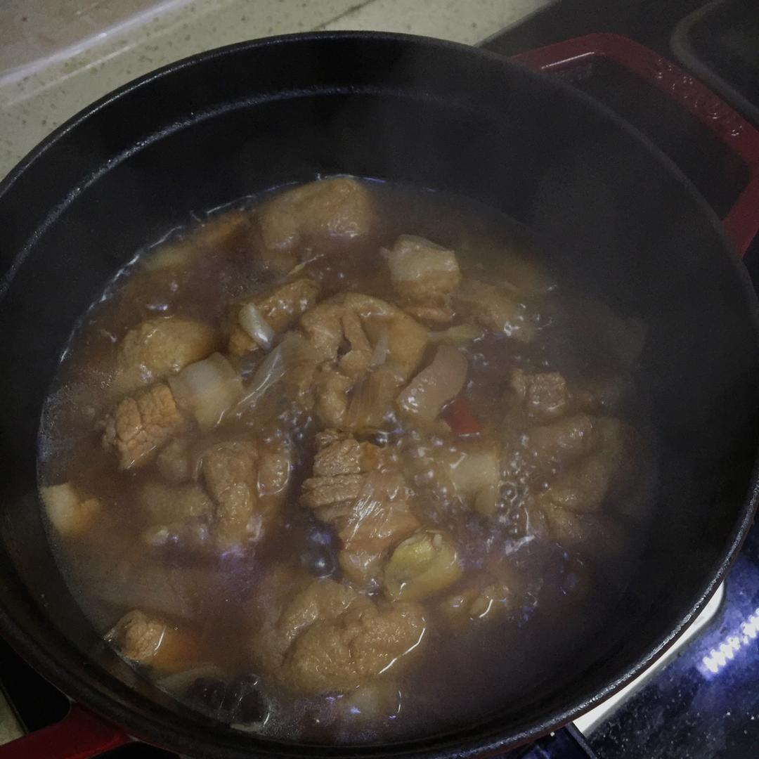 油豆腐红烧肉