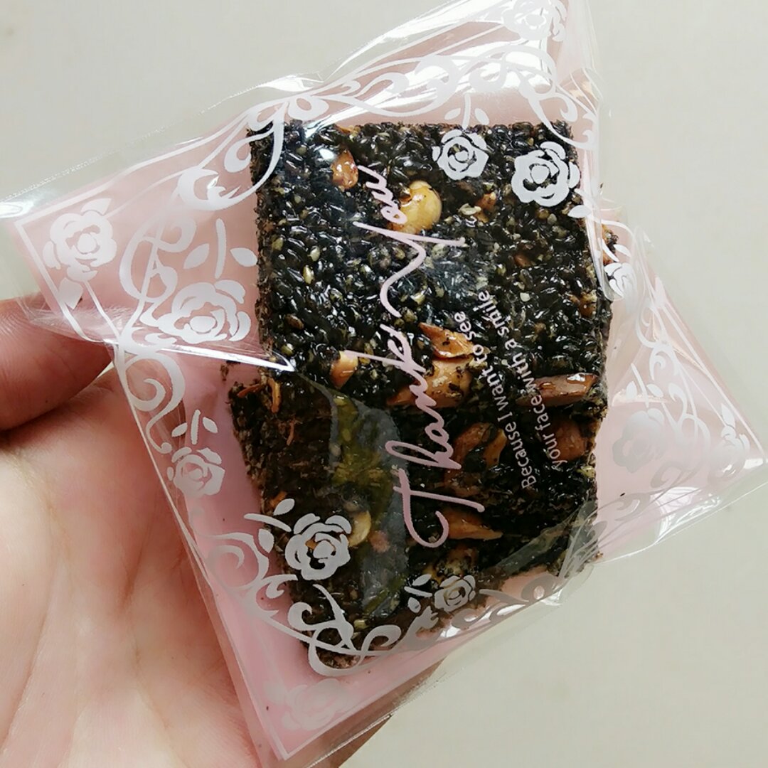 黑芝麻糖