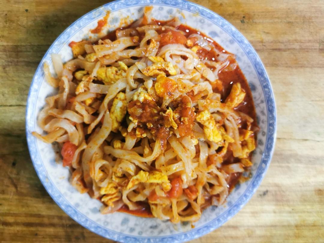 西红柿鸡蛋炒凉皮