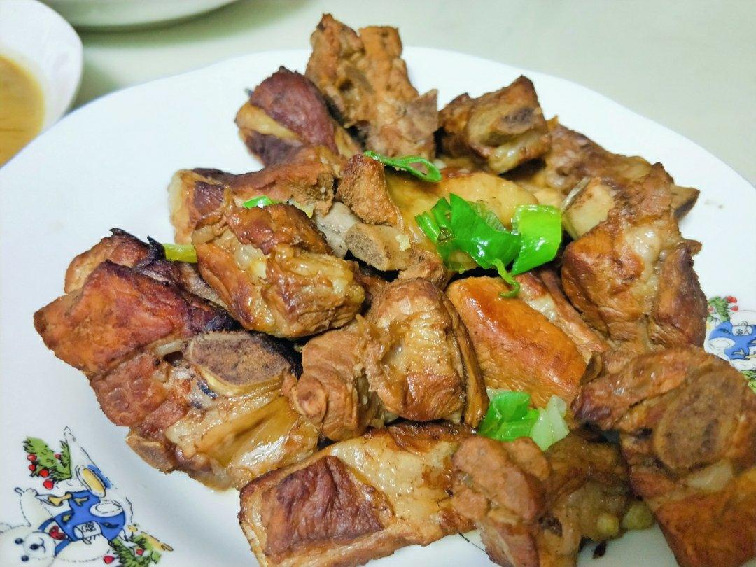 红烧排骨