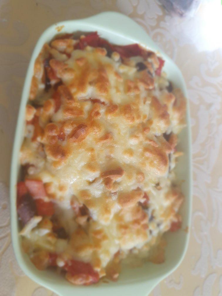 蕃茄肉酱奶酪焗饭
