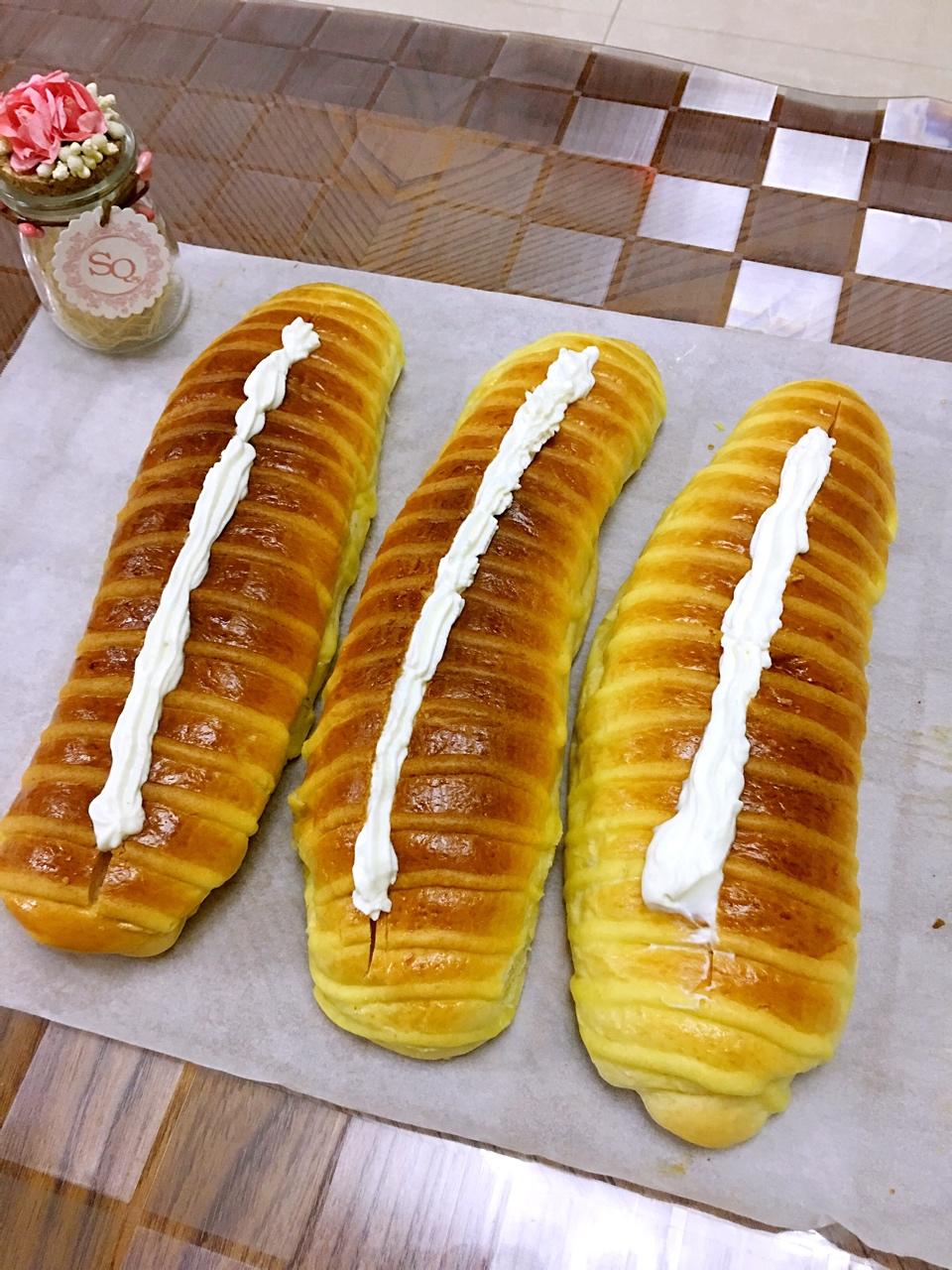 毛毛虫面包