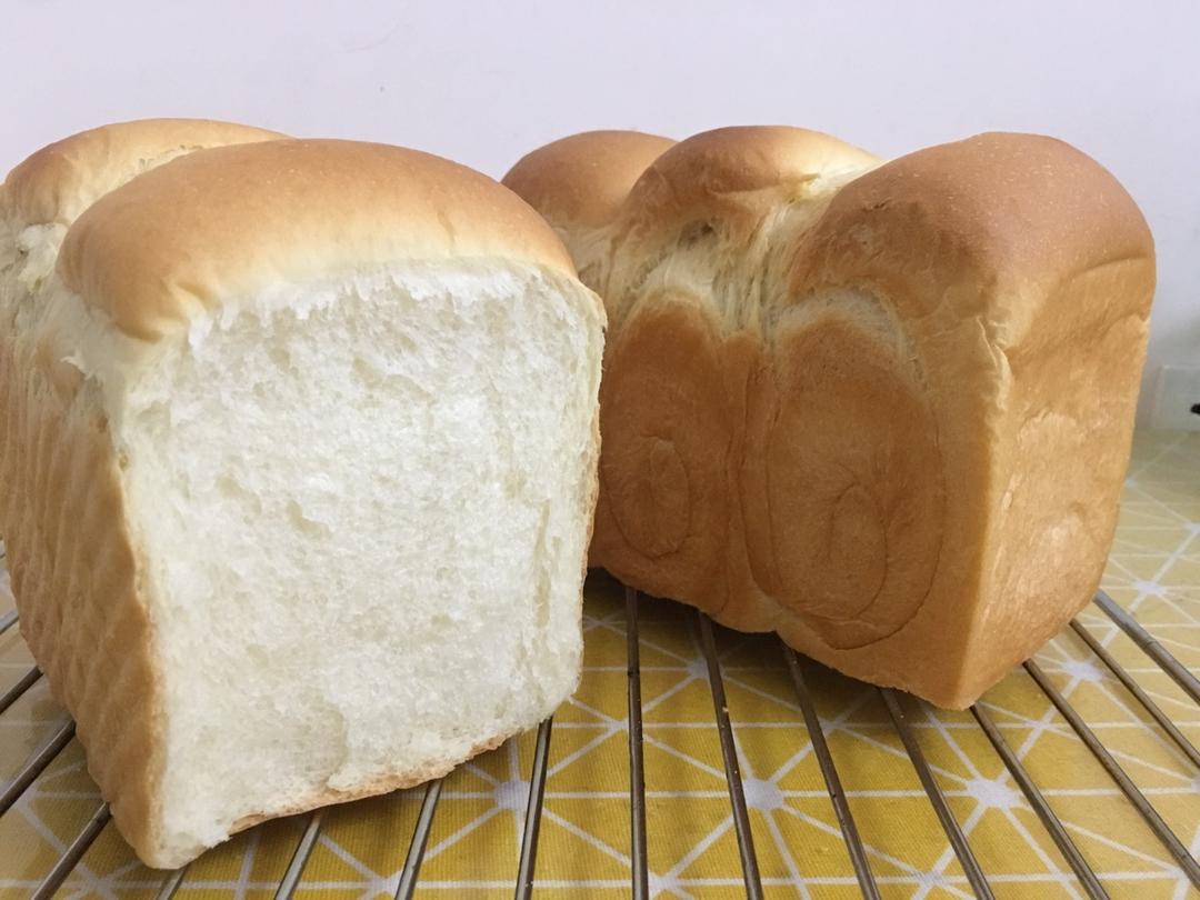 老面法奶油吐司