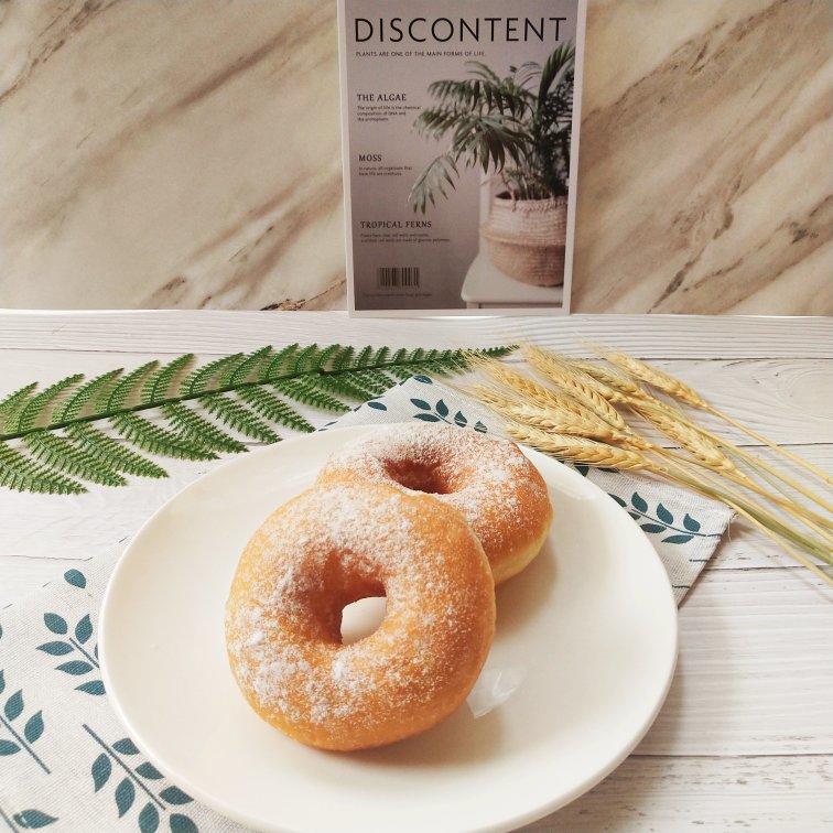 超级好吃的油炸甜甜圈