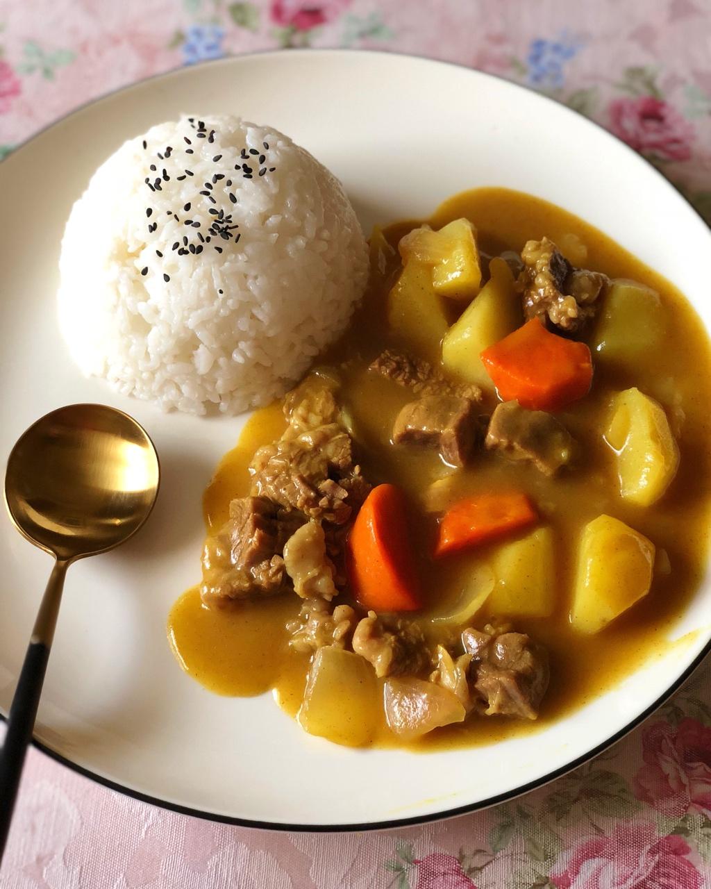 堂妈教你做咖喱牛肉饭