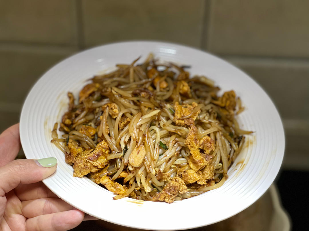 超下饭的绿豆芽炒蛋！十分钟全搞定！