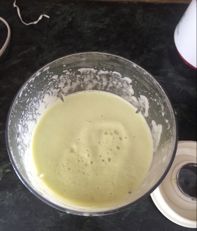 苹果牛油果奶昔