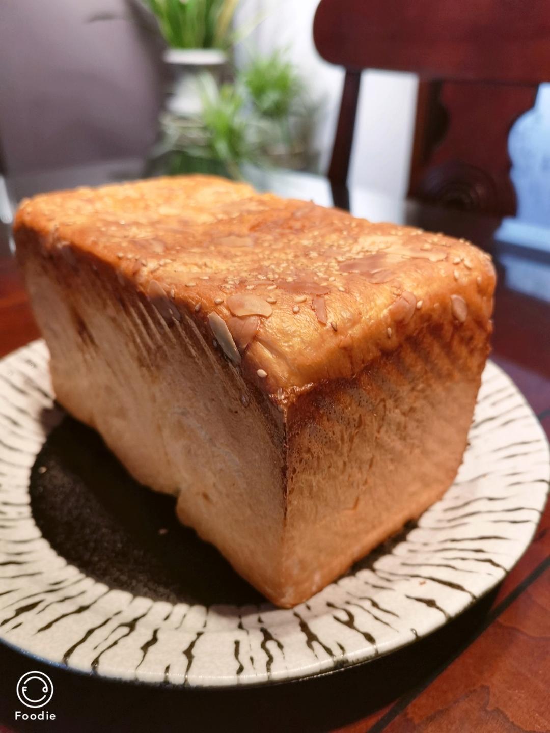 吐司，奶香手撕面包，超级香浓