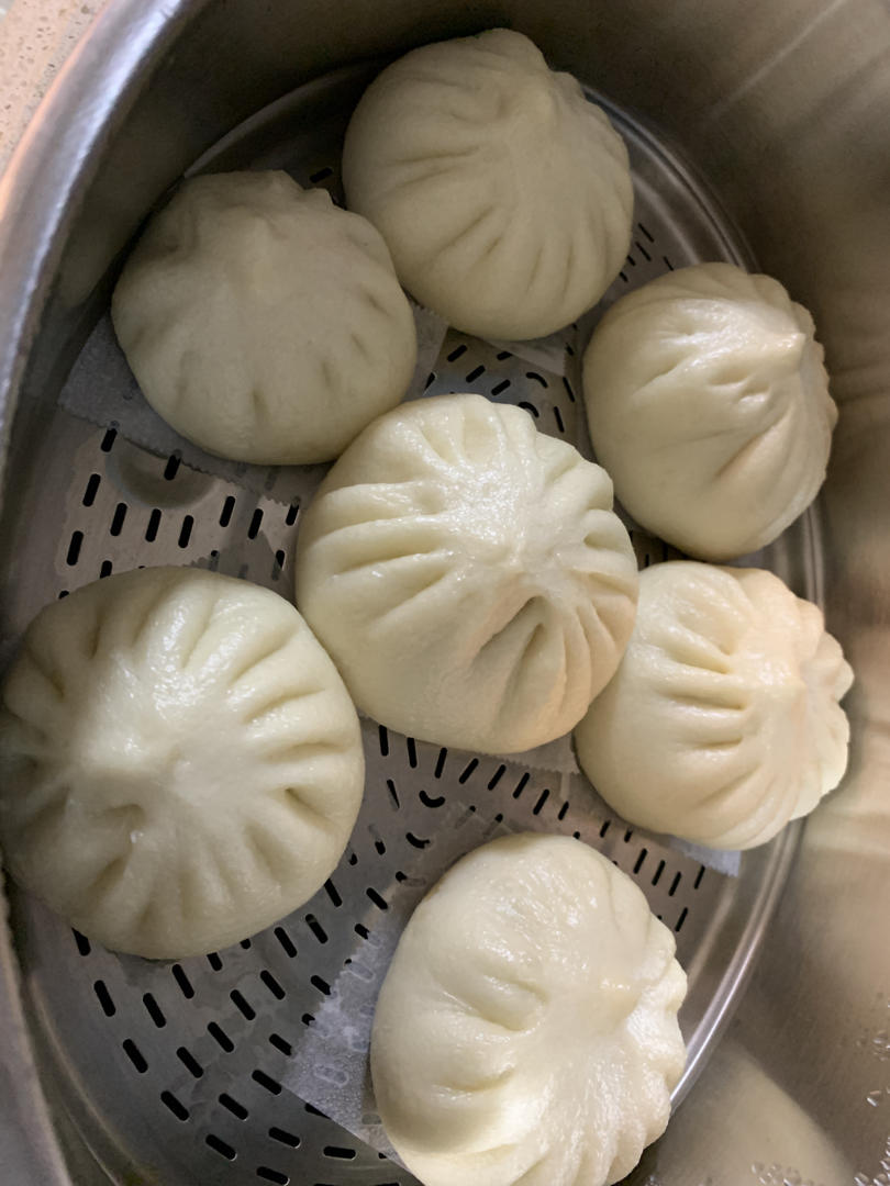 肉包子汁多肉嫩