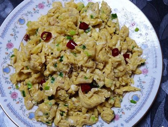 虾酱炒鸡蛋