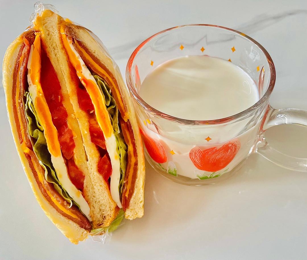 超简单的三明治教程🥪